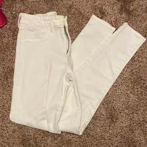 American Eagle white jeans!